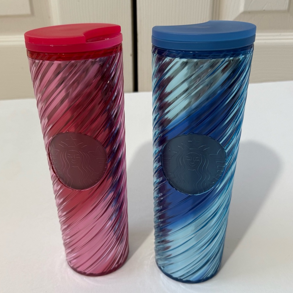 Starbucks 2022 Holiday Candy Cane Swirl Acrylic Tumbler Bundle Pink & Blue 16 OZ